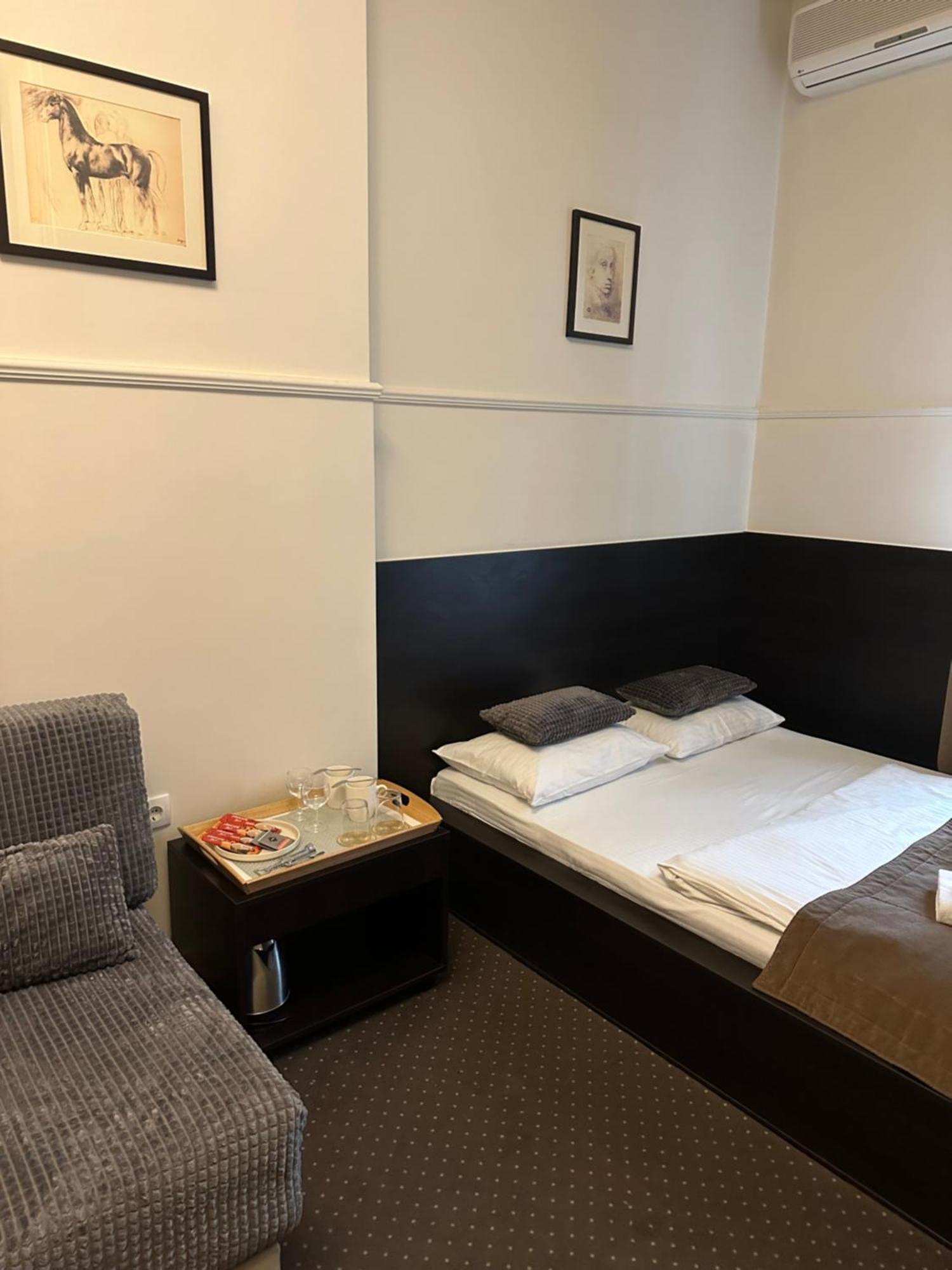 Top Central Rooms Belgrade Luaran gambar