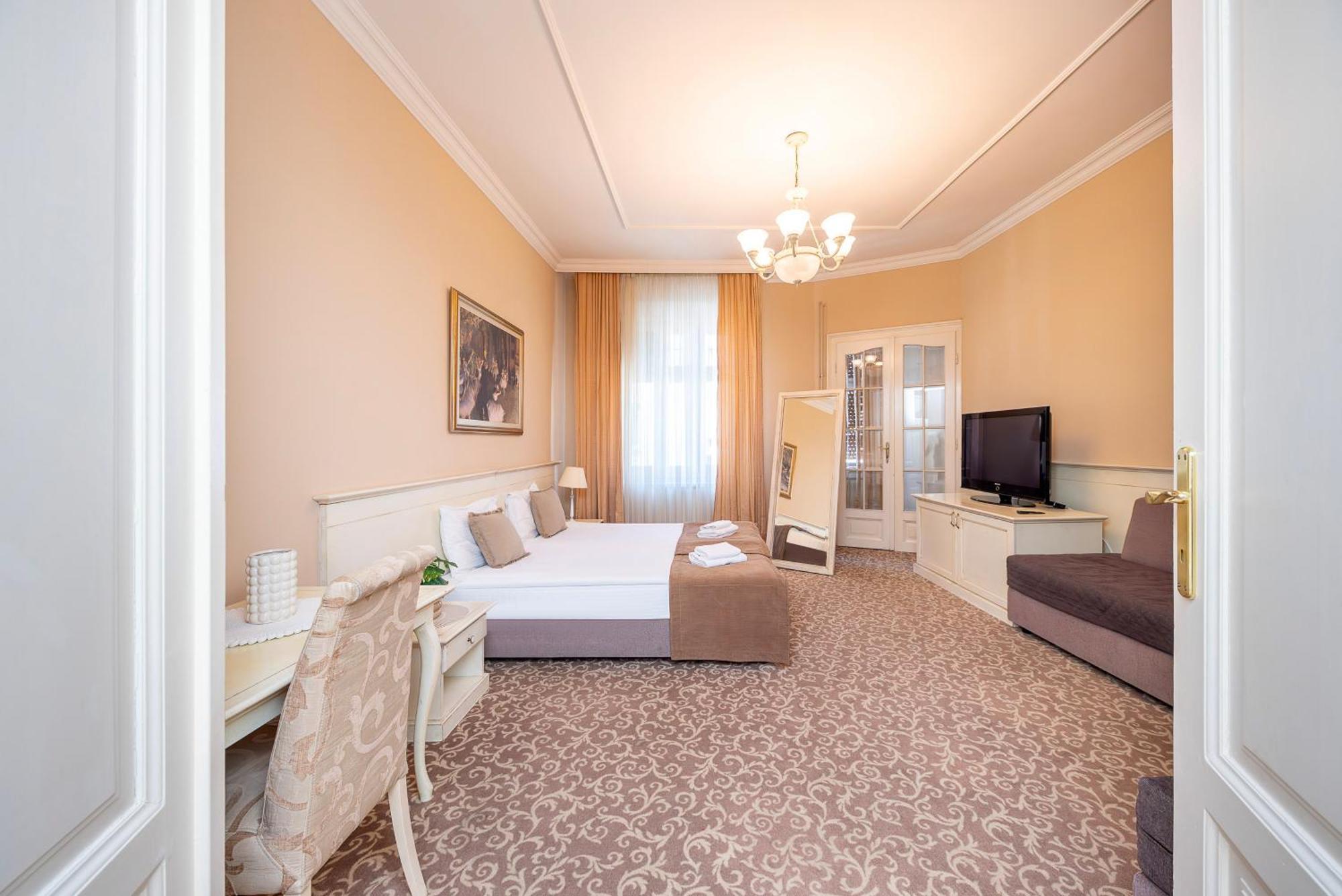 Top Central Rooms Belgrade Luaran gambar