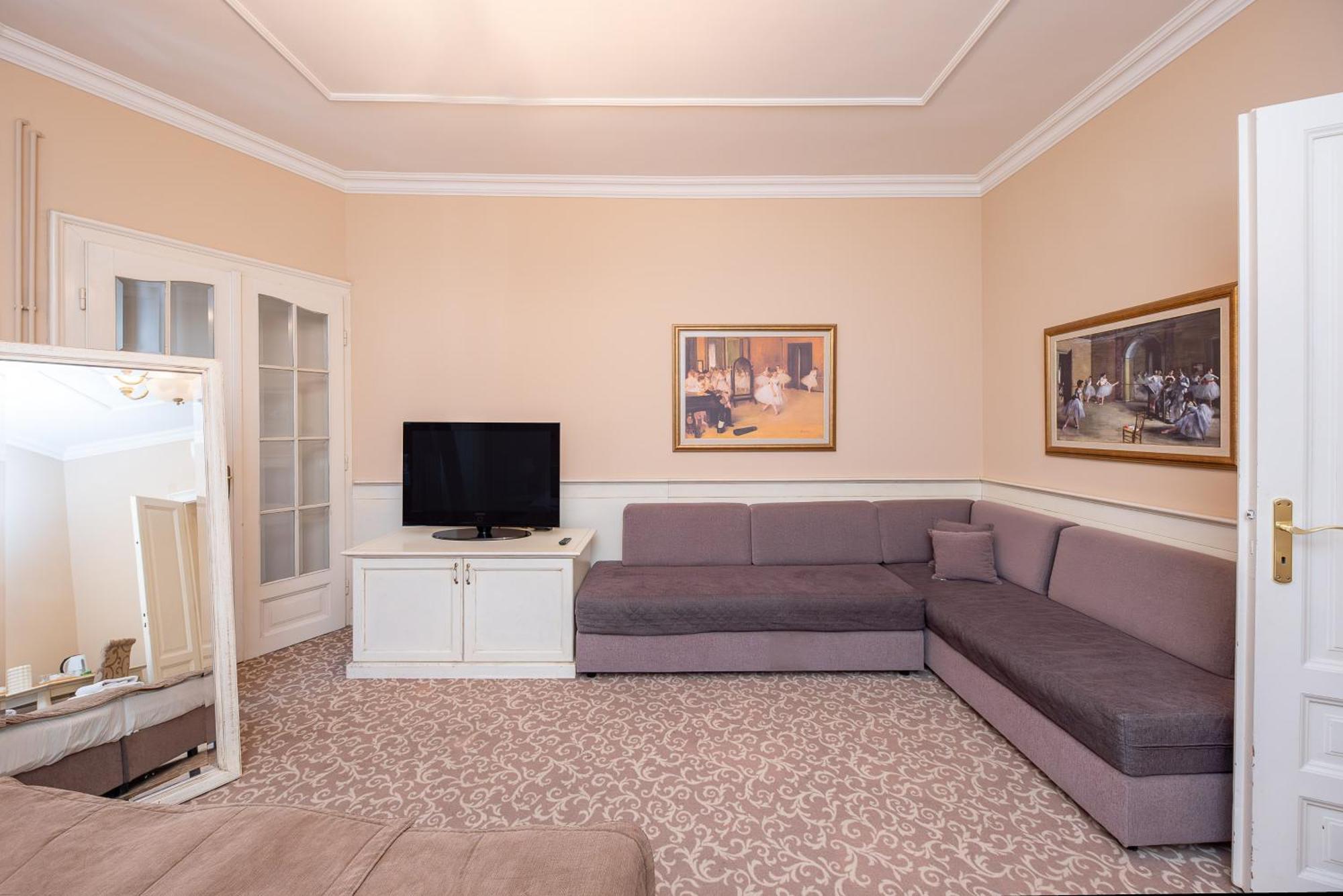 Top Central Rooms Belgrade Luaran gambar