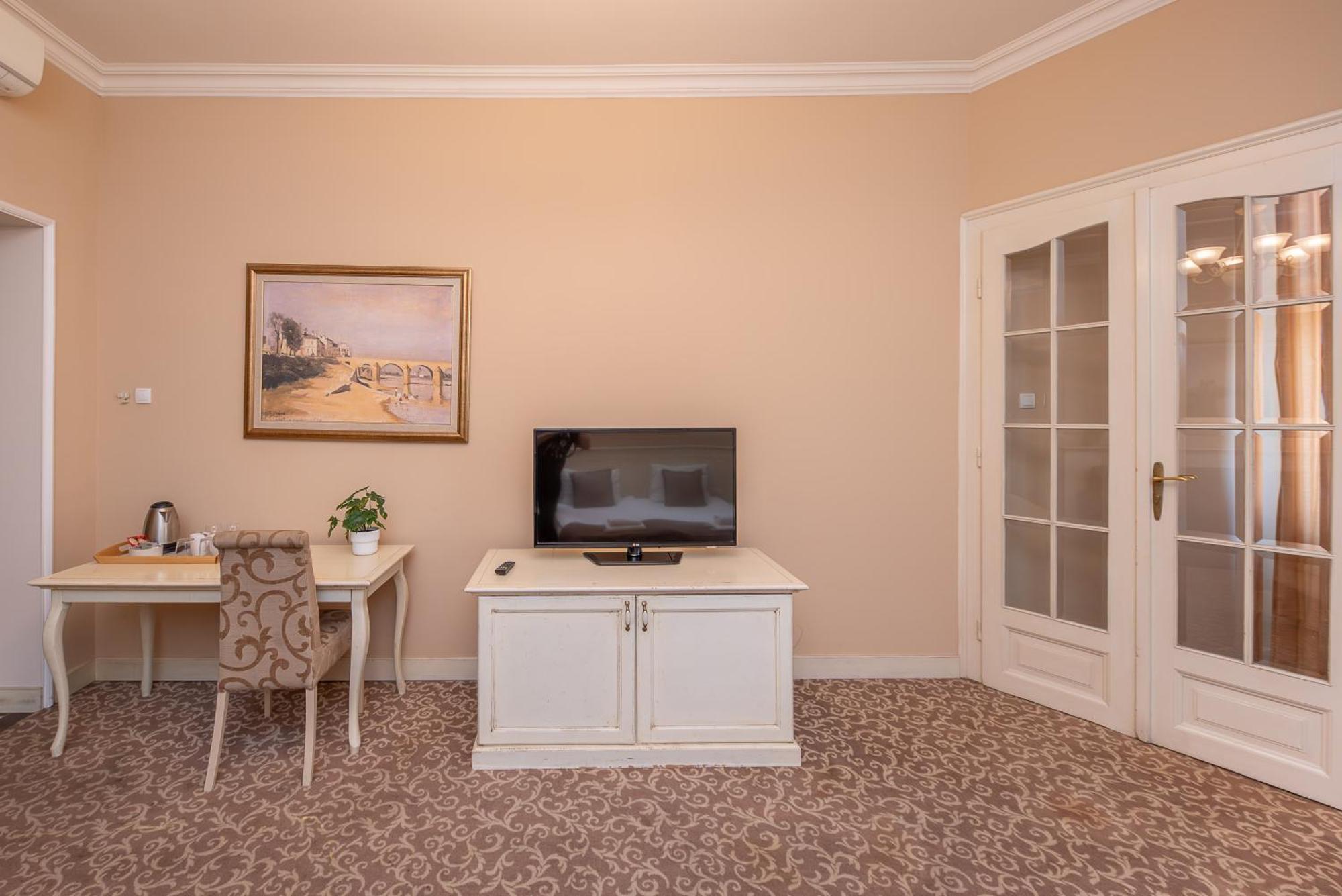 Top Central Rooms Belgrade Luaran gambar